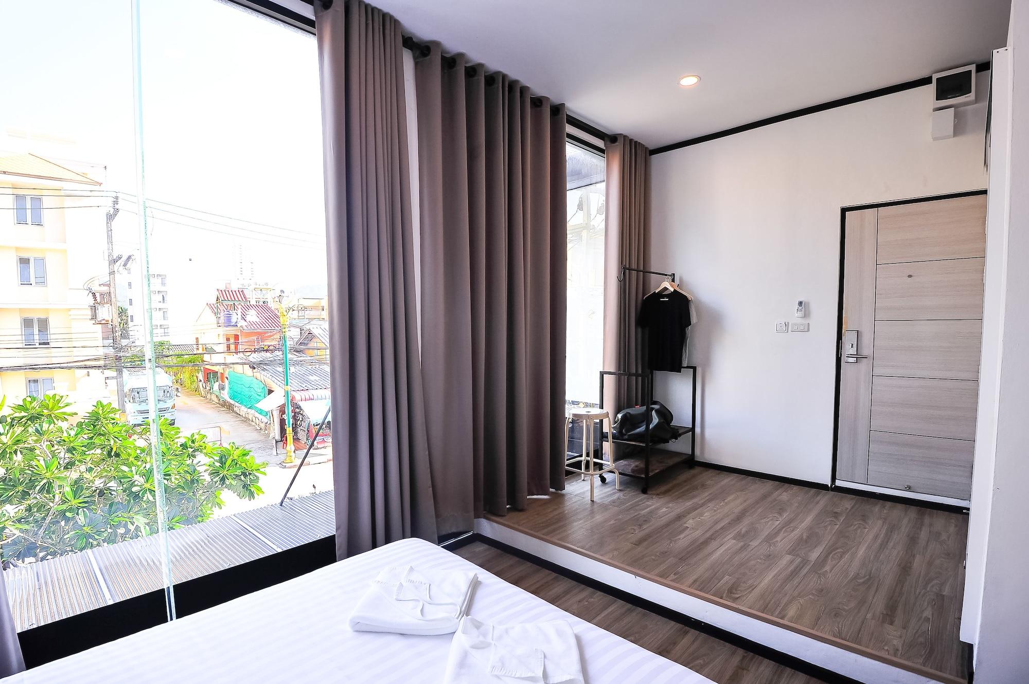 Glur Phuket Patong Beach - SHA Certified Exterior foto
